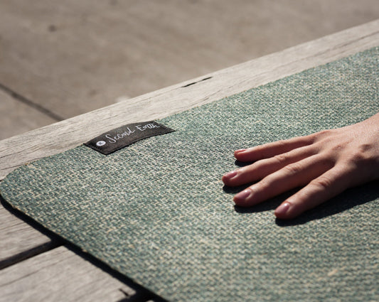 How to clean a yoga mat