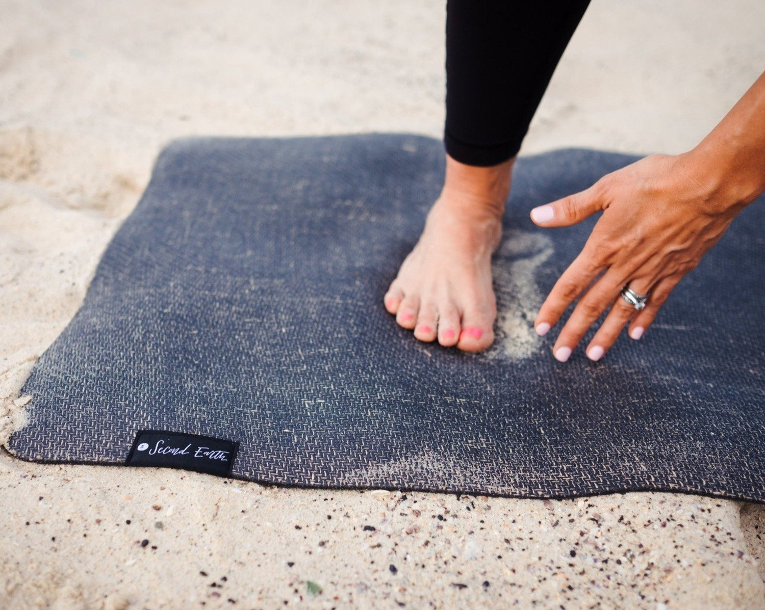 Australia's best eco yoga mat – Second Earth 2E Connected - Natural yoga mat