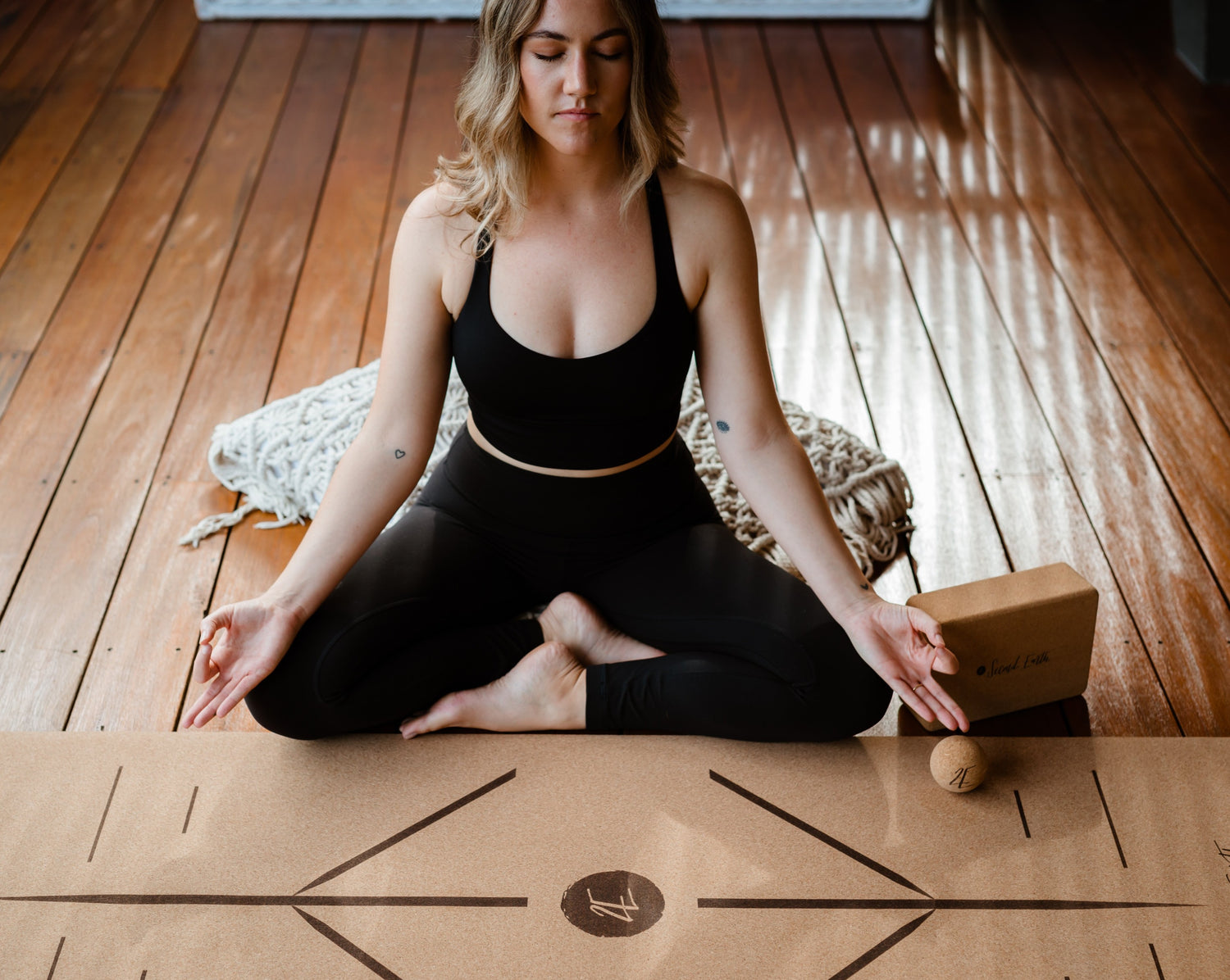 Australia's best cork yoga mat – Second Earth 2E Affinity - Natural and sustainable cork yoga mat